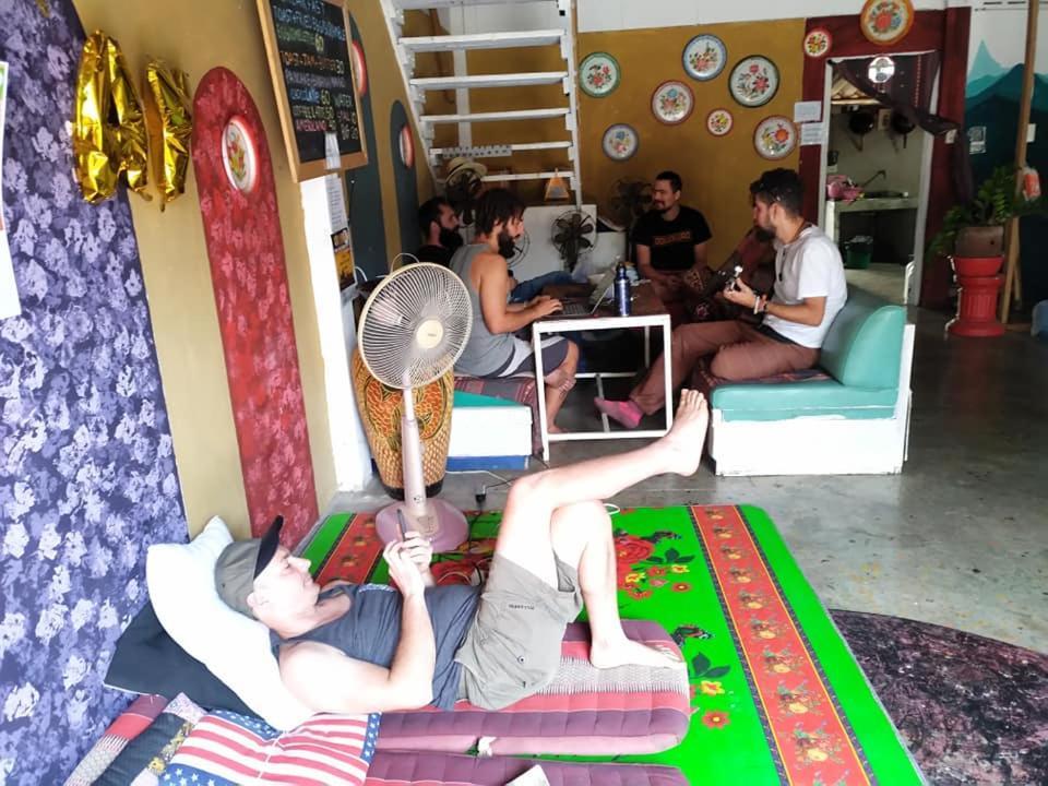 Sunny Hostel Pai Exterior photo